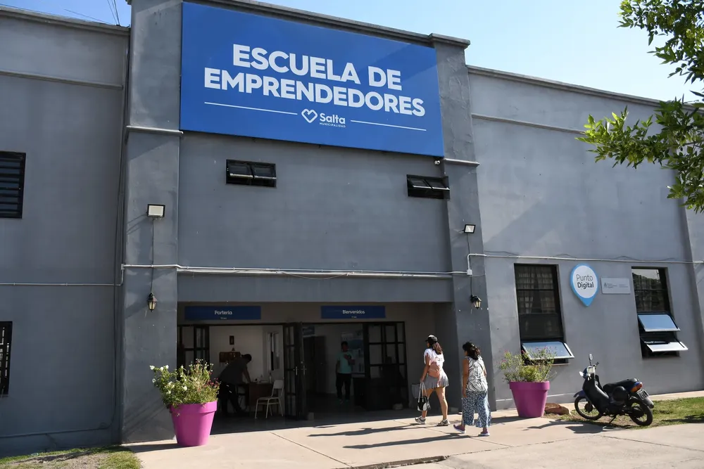 escueladeemprendedores1 (1)